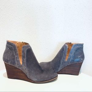 Lucky Brand Yabba Distressed Leather Wedge Round Toe Booties Size 12 NIB